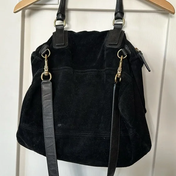 GIVENCHY LRG Pandora Bag Crocodile Embossed black suede. 2 straps. Gold hardware